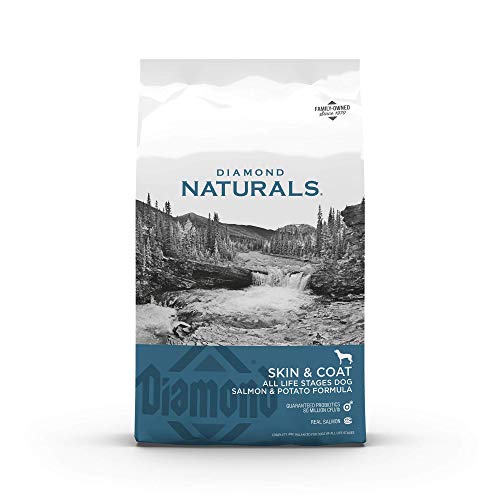 DIAMOND NATURALS Skin & Coat Real Meat Recipe Dry Dog Food with Wild...